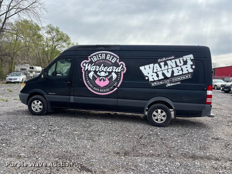 image for item FC4552 2007 Dodge Sprinter 2500  van