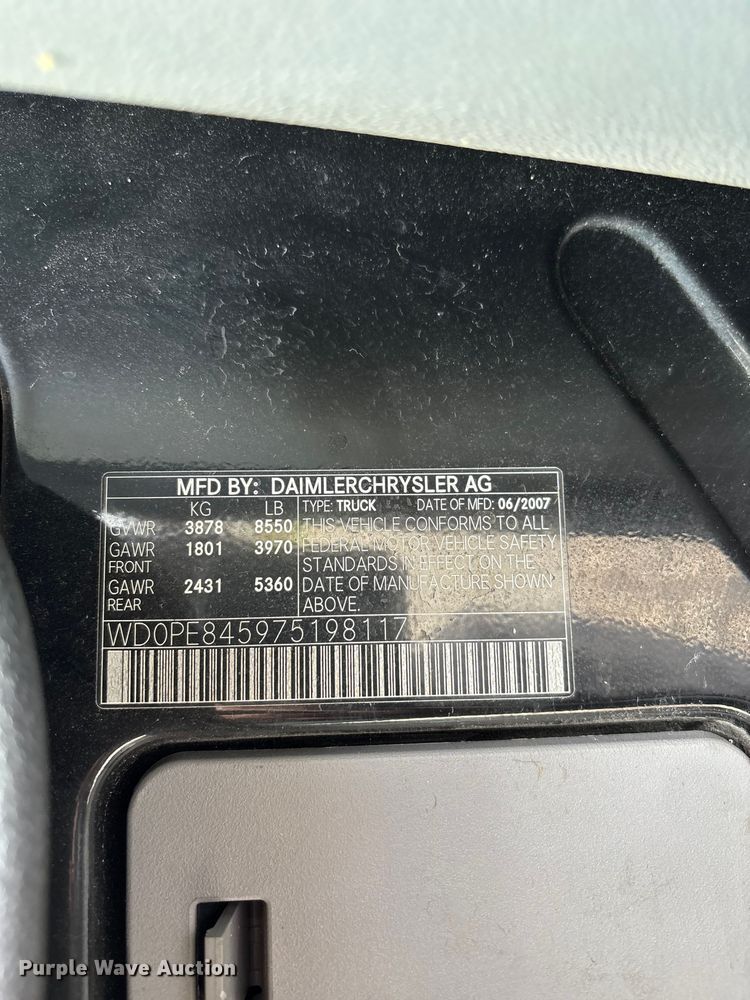 image for item FC4552 2007 Dodge Sprinter 2500  van