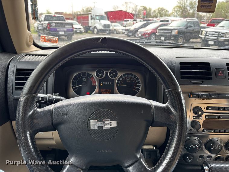 image for item FC4553 2006 Hummer H3 SUV