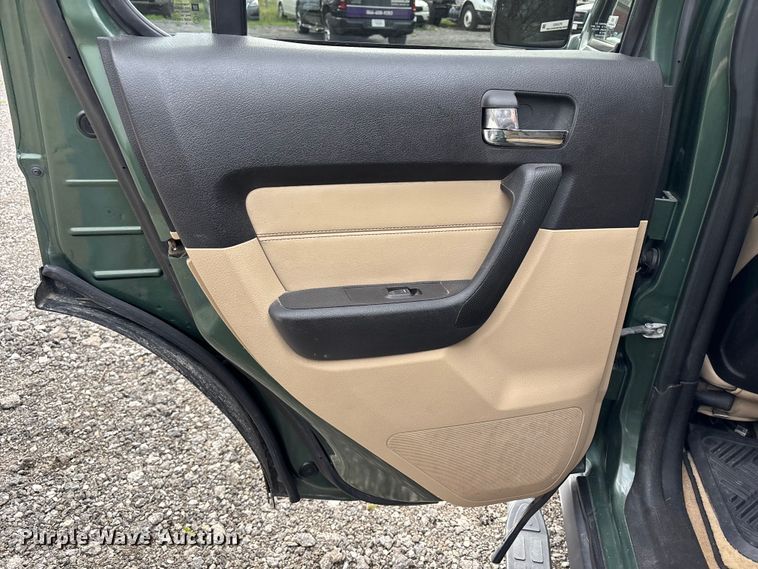 image for item FC4553 2006 Hummer H3 SUV