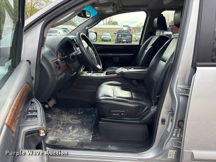 image for item FC4554 2009 Nissan Armada SUV