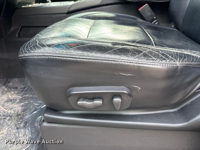 image for item FC4554 2009 Nissan Armada SUV