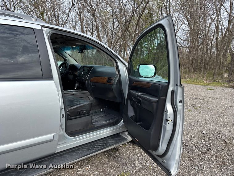 image for item FC4554 2009 Nissan Armada SUV