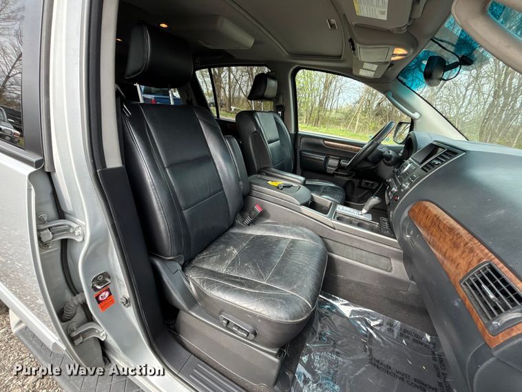 image for item FC4554 2009 Nissan Armada SUV