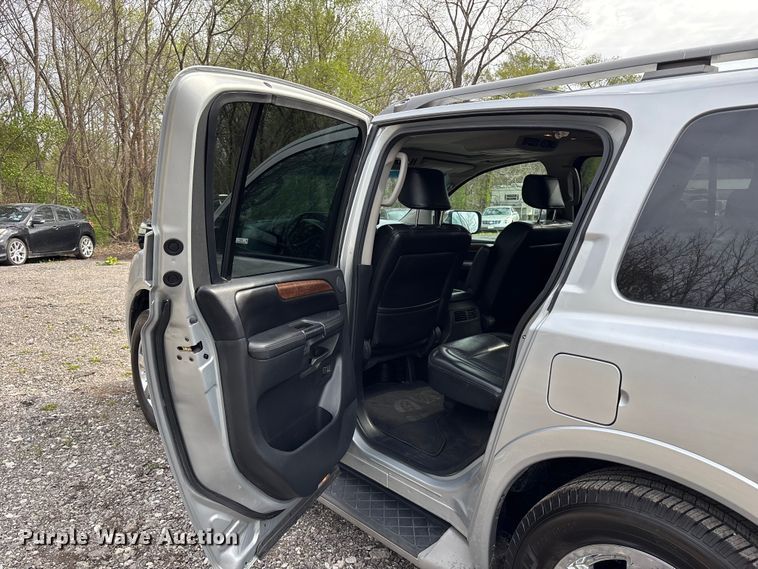 image for item FC4554 2009 Nissan Armada SUV