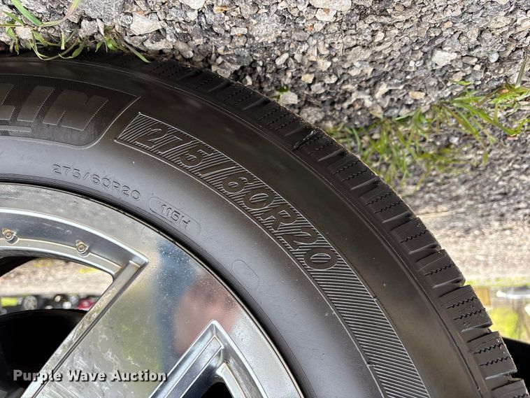 image for item FC4554 2009 Nissan Armada SUV