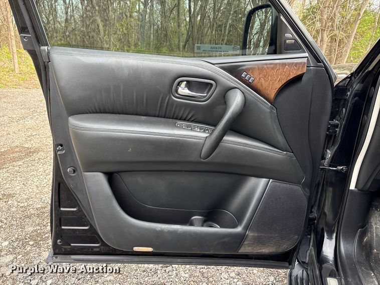 image for item FC4555 2014 Infinity  Qx80 SUV