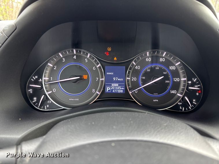 image for item FC4555 2014 Infinity  Qx80 SUV