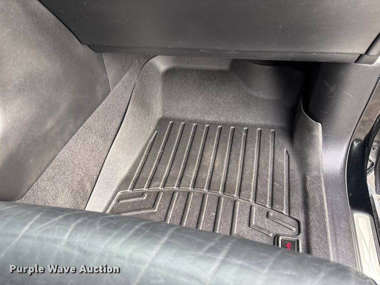 image for item FC4555 2014 Infinity  Qx80 SUV