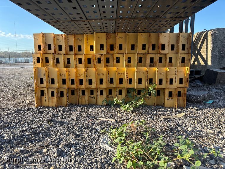 image for item FC4558 Pallet packing