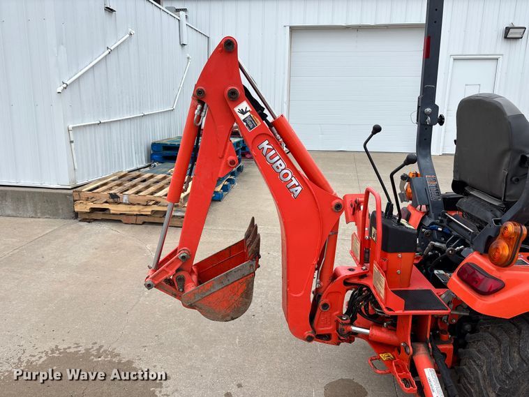 image for item FC4569 2017 Kubota BX23S MFWD tractor