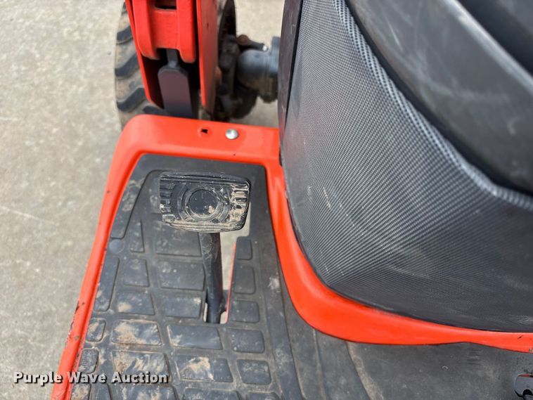 image for item FC4569 2017 Kubota BX23S MFWD tractor