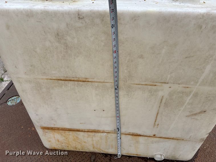 image for item FC4580 2007 Ford F550 flatbed truck