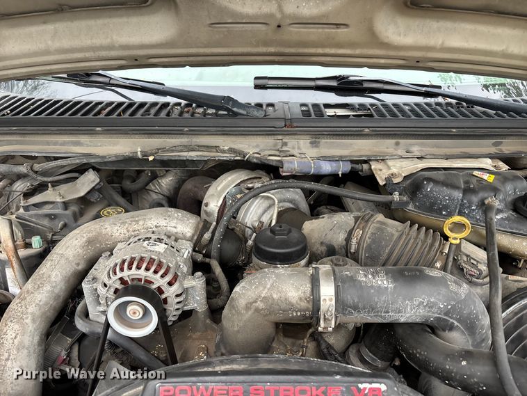 image for item FC4580 2007 Ford F550 flatbed truck