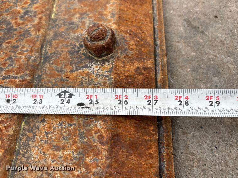 image for item FC4581 2005 John deere 317 skid steer loader