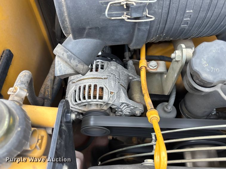 image for item FC4581 2005 John deere 317 skid steer loader