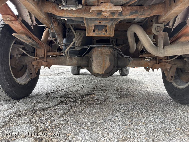 image for item FC4583 2004 Ford F150 Ext. Cab pickup truck