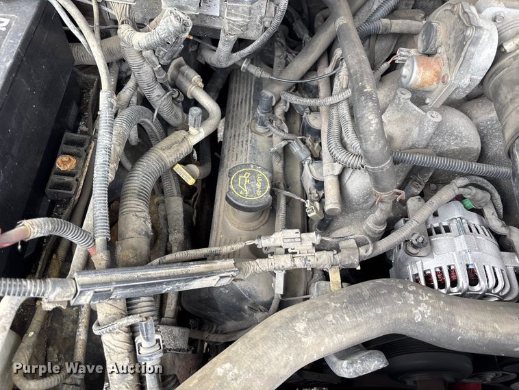 image for item FC4583 2004 Ford F150 Ext. Cab pickup truck