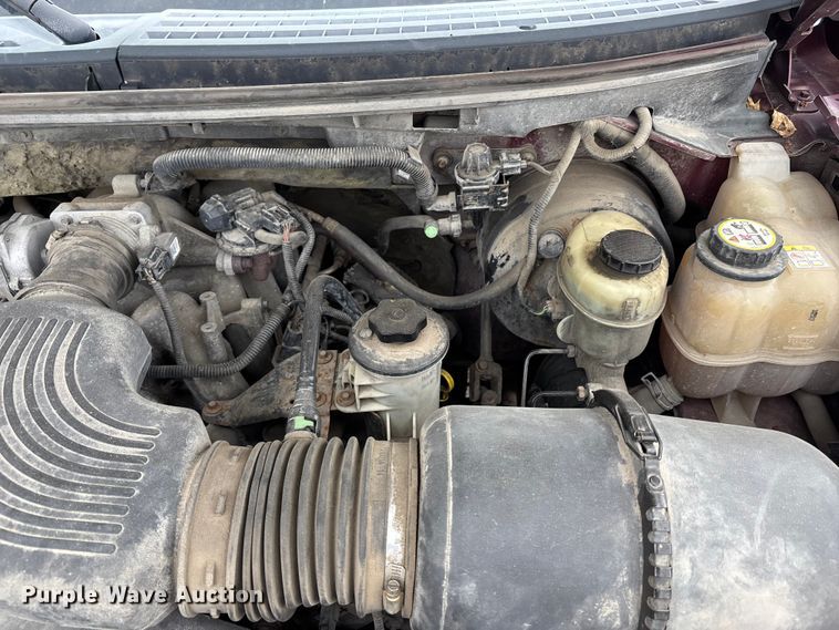 image for item FC4583 2004 Ford F150 Ext. Cab pickup truck