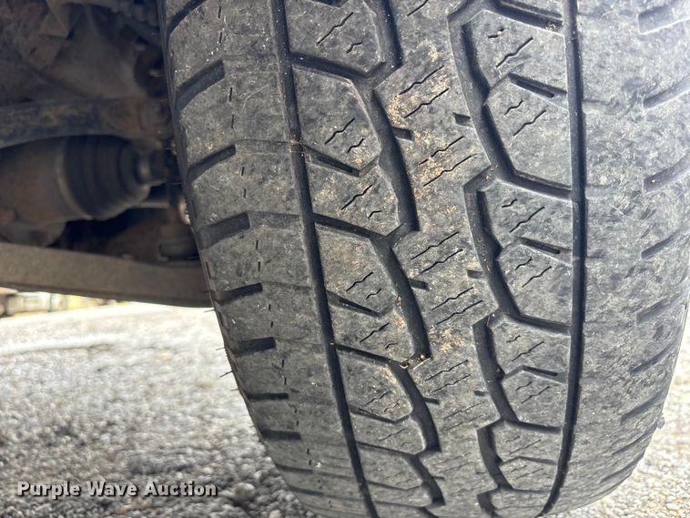 image for item FC4583 2004 Ford F150 Ext. Cab pickup truck