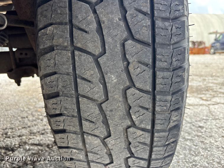 image for item FC4583 2004 Ford F150 Ext. Cab pickup truck