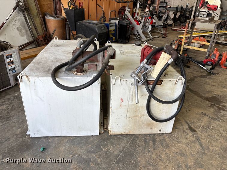 image for item FC4589 Weather guard ? (2) Weather Guard fuel tanks