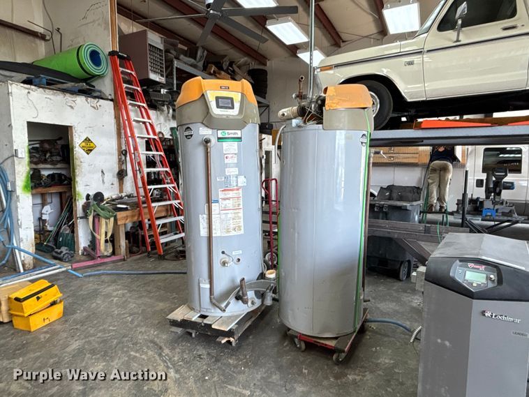 image for item FC4592 (4) hot water heaters