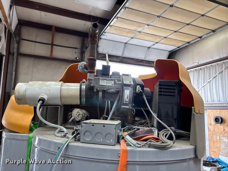 image for item FC4592 (4) hot water heaters