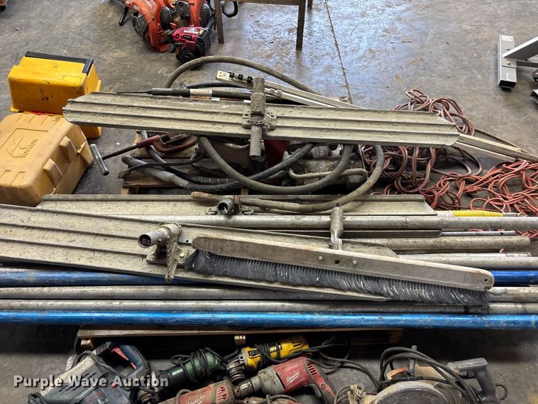 image for item FC4596 Concrete tools