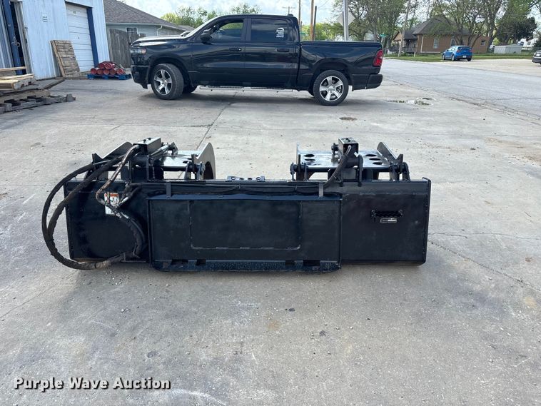 image for item FC4598 Skid steer grapple bucket