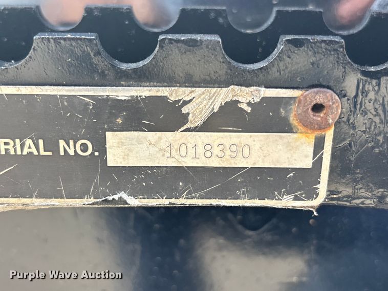 image for item FC4598 Skid steer grapple bucket