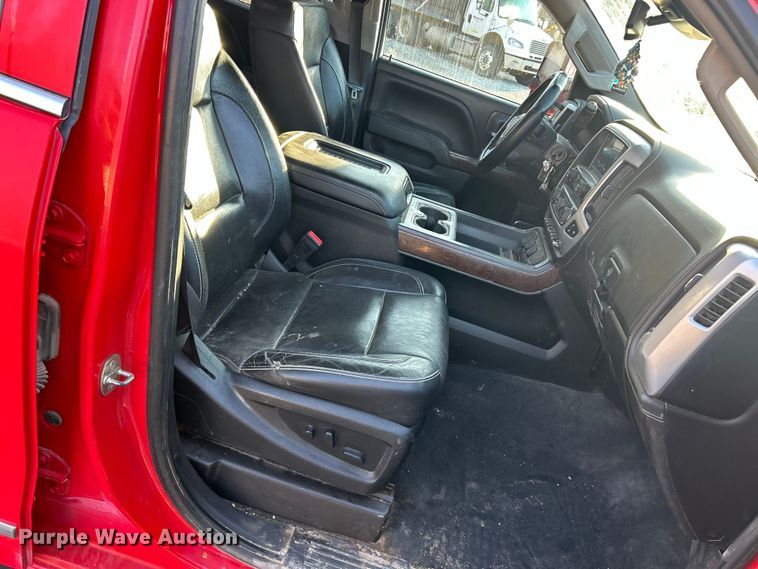 image for item FC5154 2019 GMC Sierra 2500HD Crew Cab pickup truck