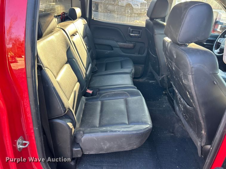 image for item FC5154 2019 GMC Sierra 2500HD Crew Cab pickup truck