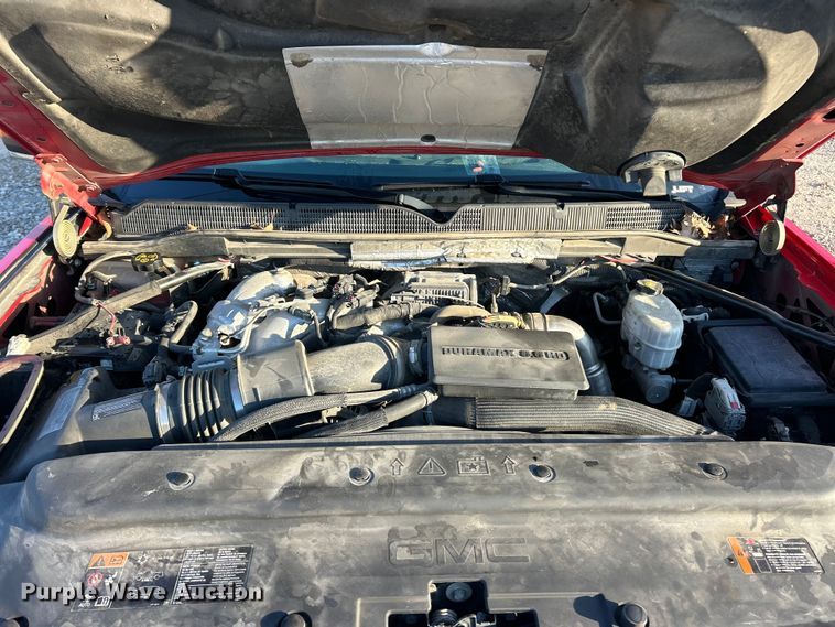 image for item FC5154 2019 GMC Sierra 2500HD Crew Cab pickup truck