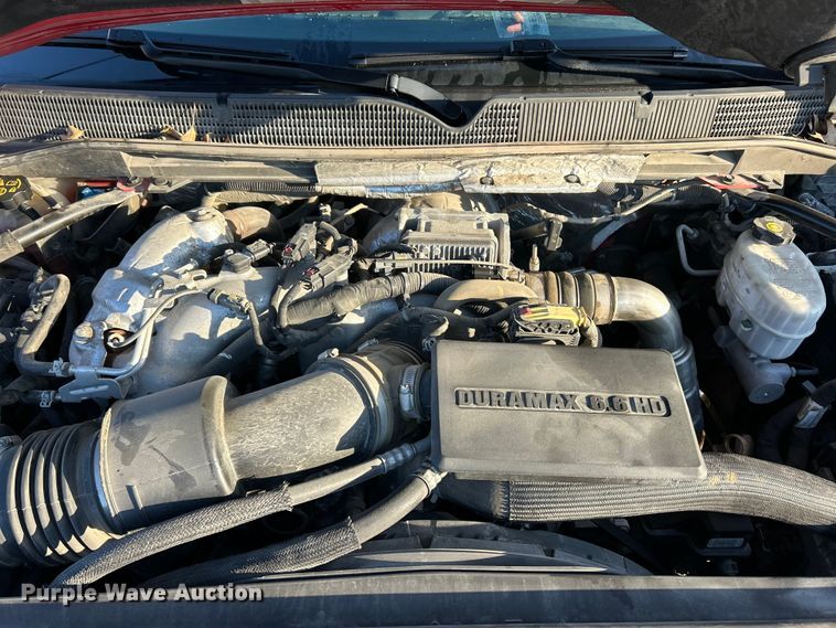 image for item FC5154 2019 GMC Sierra 2500HD Crew Cab pickup truck