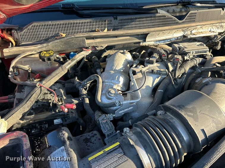 image for item FC5154 2019 GMC Sierra 2500HD Crew Cab pickup truck