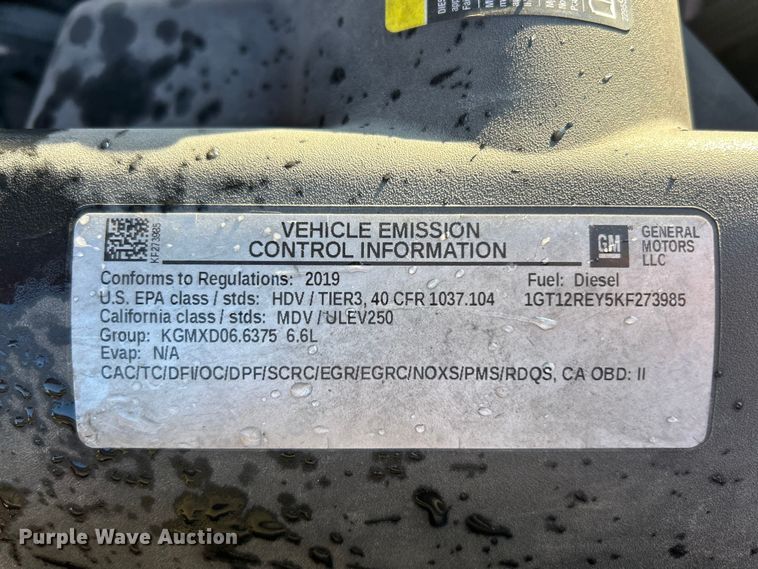 image for item FC5154 2019 GMC Sierra 2500HD Crew Cab pickup truck