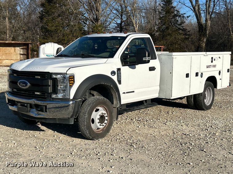image for item FC5155 2019 Ford F550 XL utility / service truck