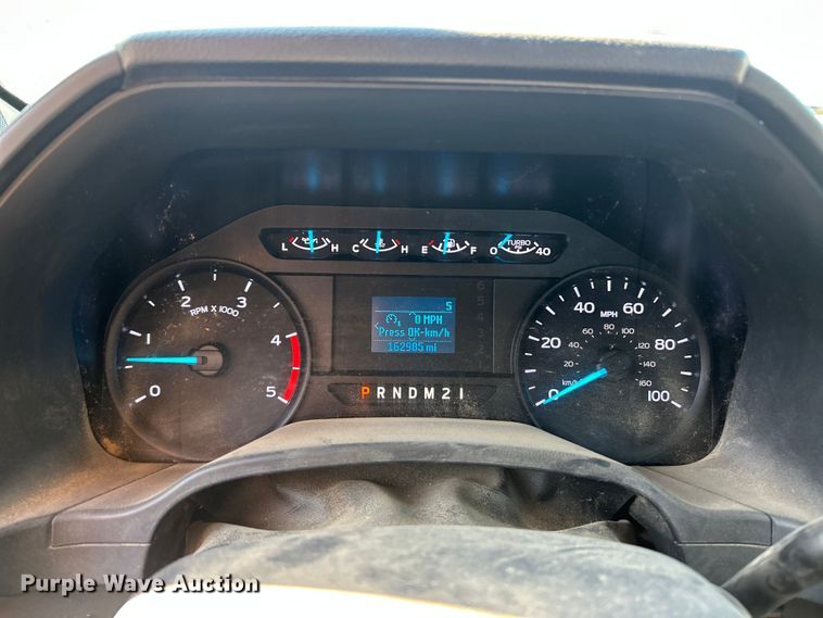 image for item FC5155 2019 Ford F550 XL utility / service truck