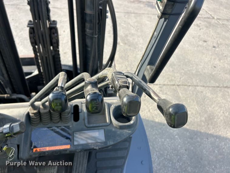 image for item FC5281 Toyota 8FGU30 forklift