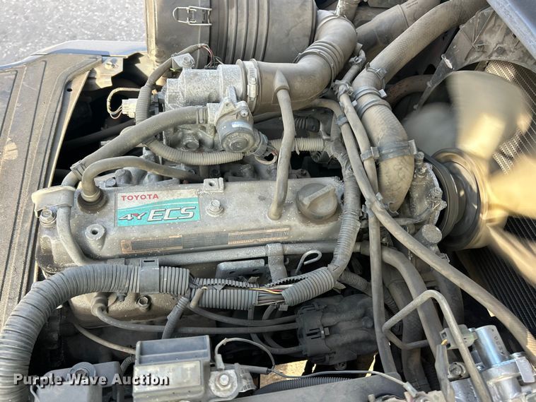 image for item FC5281 Toyota 8FGU30 forklift