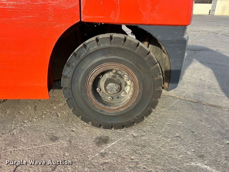 image for item FC5281 Toyota 8FGU30 forklift