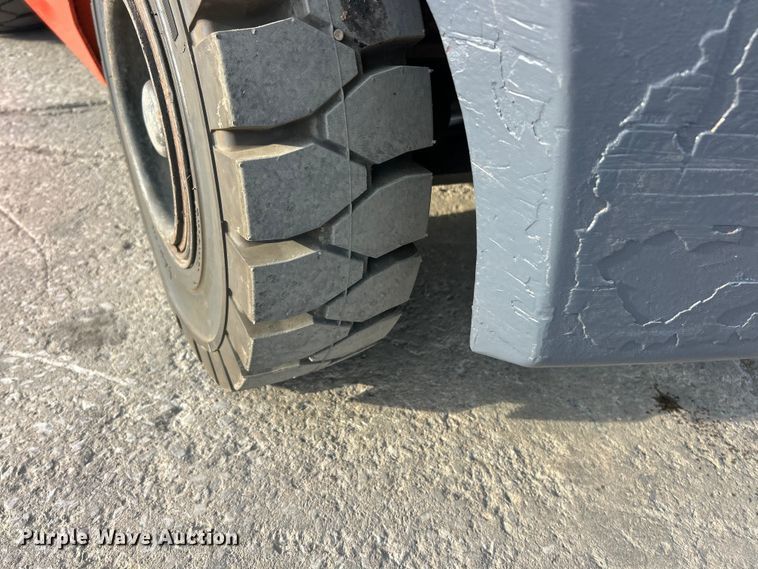 image for item FC5281 Toyota 8FGU30 forklift