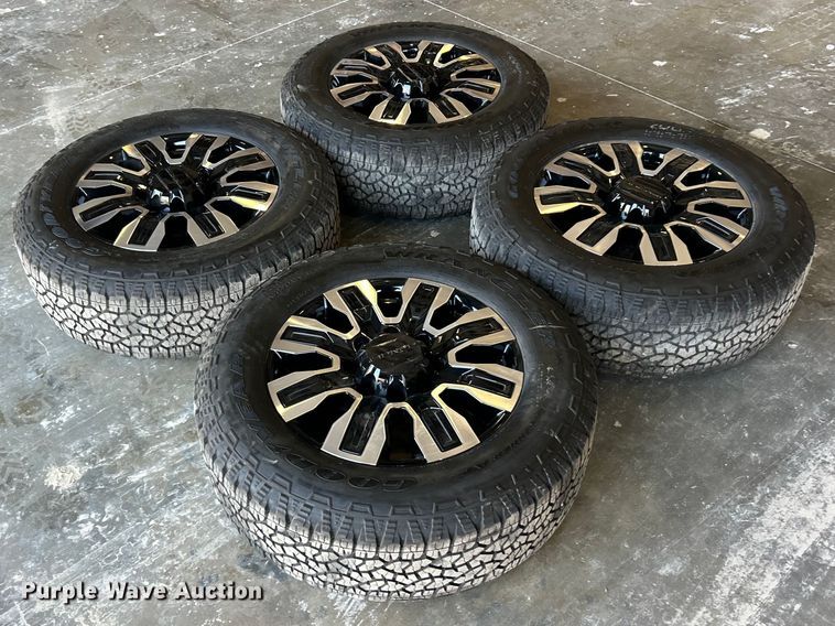 image for item FC5290 Goodyear Wrangler Trailrunner AT wheels and tires