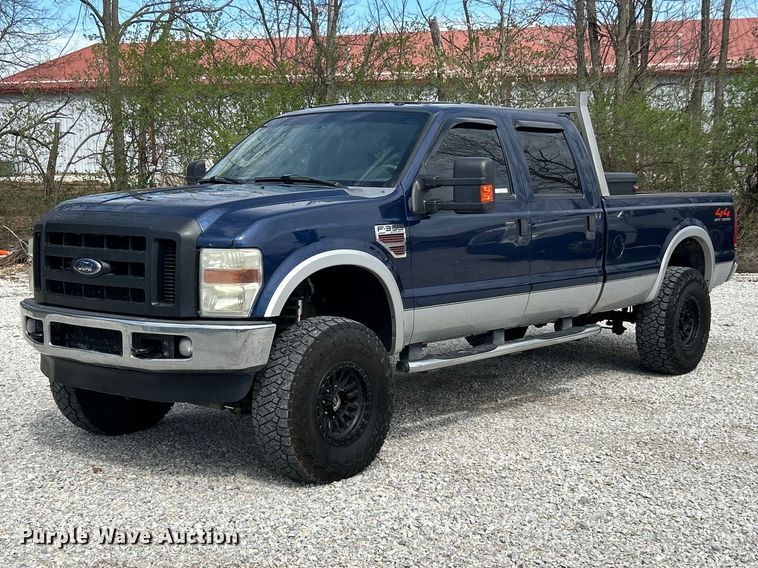 image for item FC5296 2009 Ford F350 Super Duty Crew Cab pickup truck