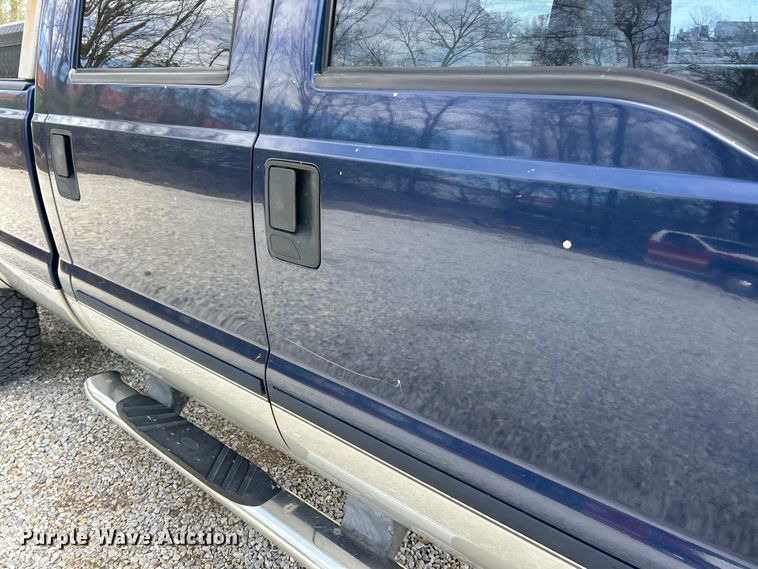 image for item FC5296 2009 Ford F350 Super Duty Crew Cab pickup truck