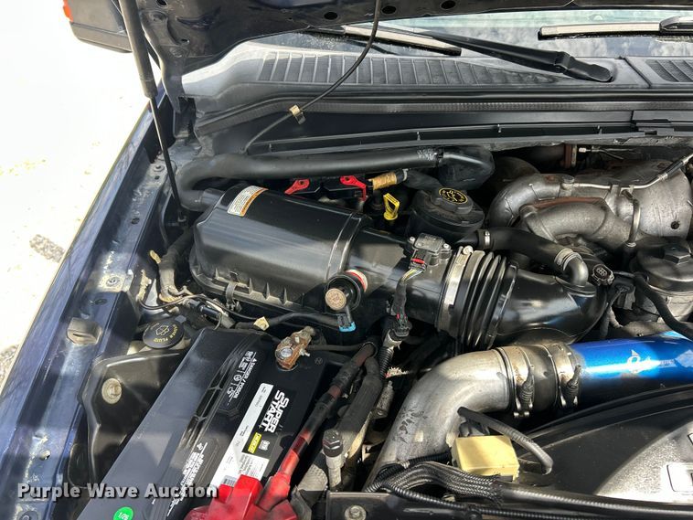 image for item FC5296 2009 Ford F350 Super Duty Crew Cab pickup truck