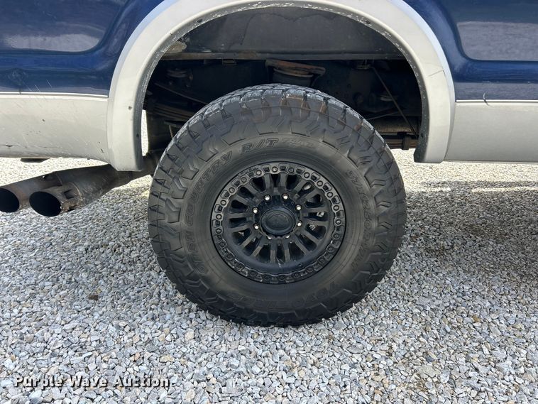 image for item FC5296 2009 Ford F350 Super Duty Crew Cab pickup truck