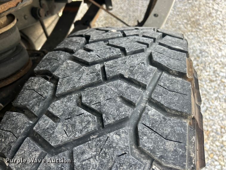 image for item FC5296 2009 Ford F350 Super Duty Crew Cab pickup truck