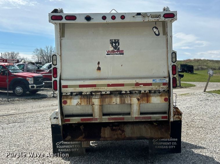 image for item FC5298 2007 Ford F450 Super Duty refuse truck